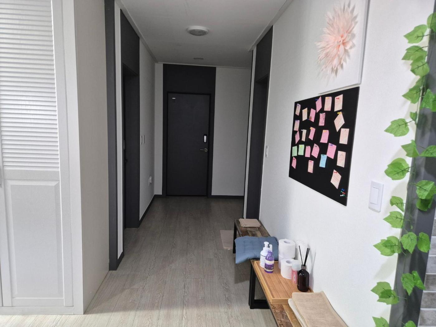 Отель Yolo House Инчон Экстерьер фото