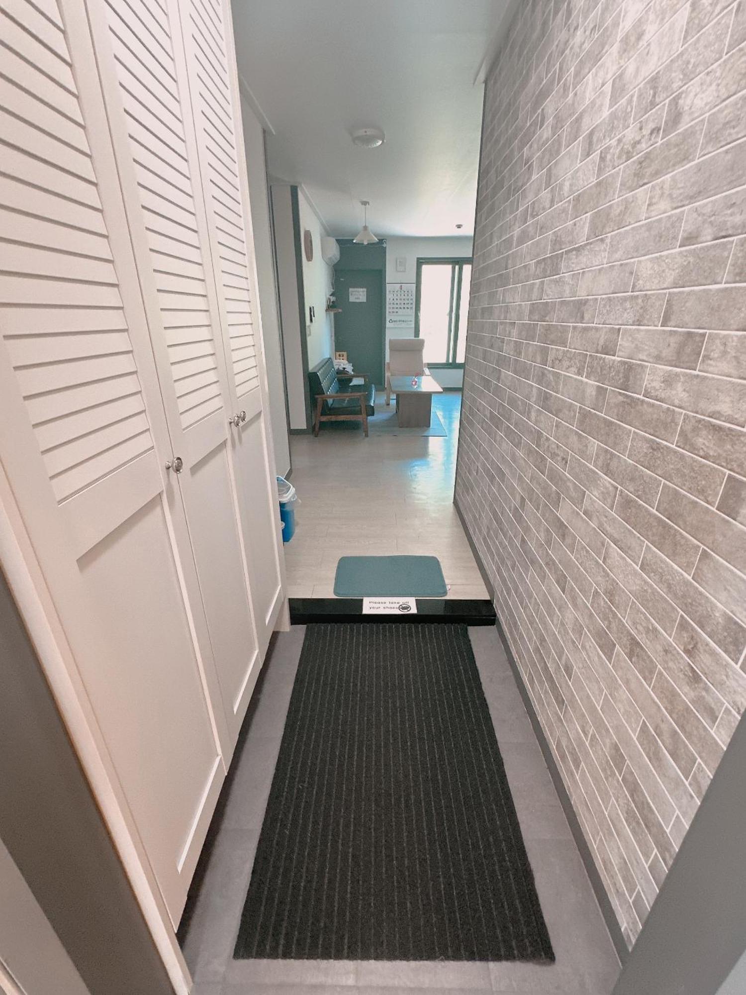 Отель Yolo House Инчон Экстерьер фото