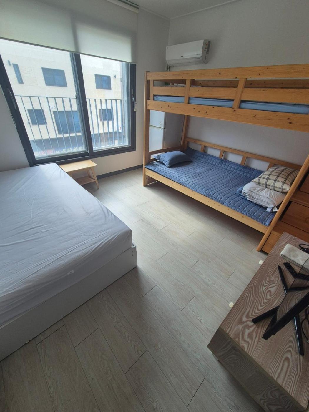 Отель Yolo House Инчон Экстерьер фото